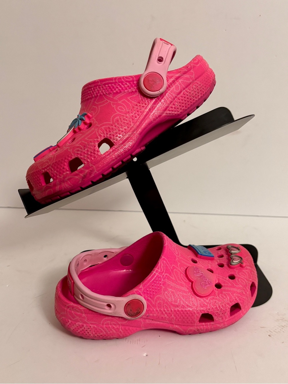 Crocs Kids' Barbie Classic Clogs in Mattel Pink child size 11